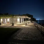 Villa Seaside Private Paradise *