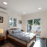 Вилла Seaside Private Paradise *